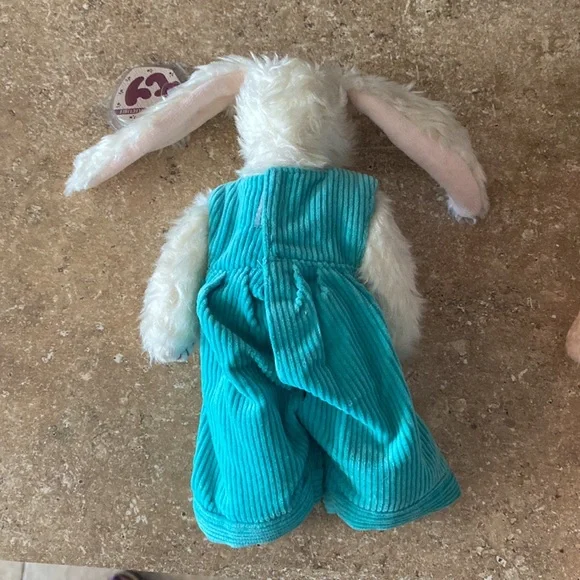 3 Vintage rare bunny Attic Treasures for Easter. Mint with tag protectors - Picture 3 of 10